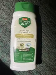 Hartz Natures Shield Dog Shampoo