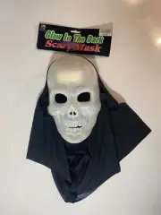 Vintage VTG NWT NOS Halloween Glow In The Dark Scary Mask Skull Skeleton W Tag