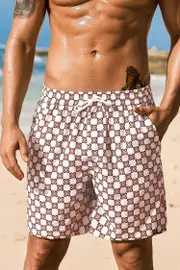 Cupshe Checkmate Checkered Board Shorts - Burgandy/Maroon,L