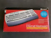 Microsoft Internet PS/2 Keyboard 2001 Hot Key W/Palm Rest NIB