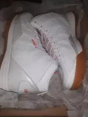 AND1 mens Size 7 white coral gum Basketball High top Sneakers Show Out #00r