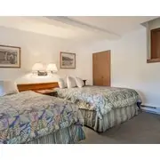 Canadian Princess Lodge & Marina