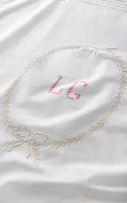 [Laila Gohar x VIS-A-VIS Paris] Queen/Standard Pillow Cases"Religieuse Medaillion With Monogram"