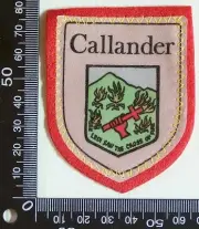 VINTAGE CALLANDER SCOTLAND EMBROIDERED SOUVENIR PATCH WOVEN CLOTH SEW-ON BADGE