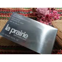 在飛比找蝦皮購物優惠-La Prairie 萊珀妮 魚子精萃 智慧粉底 15mlx