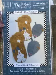 CATS IN THE KITCHEN Oven Mitt and Potholders Quilt Patterns, New