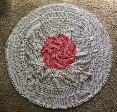 Round White Pink HANDMADE CROCHET TABLE CLOTH - BED COVER Throw Lap Blanket 38"