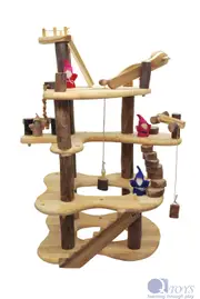 Q Toys Three level tree house play set