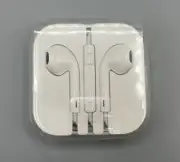 NEW Sealed Genuine OEM Apple iPhone Wired Earpods Earphones Earbuds 3.5mm Jack