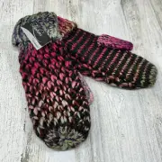 Fashion by Mirabeau Coldwater River Multi Color Mittens - NWT