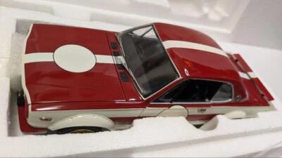 Kyosho 1/18 Nissan Skyline 2000 GT-R KPGC10 RACING CATALOGUE VERSION