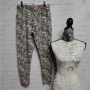 NOBO psychedelic high-rise leggings with matching face mask. Medium. 748