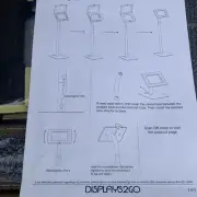 displays2go Black iPad2 7-13” Tablet Floor Stand for Floor