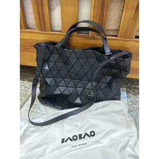 三宅一生BAO BAO ISSEY MIYAKE CRYSTAL-2 黑色霧面兩用包