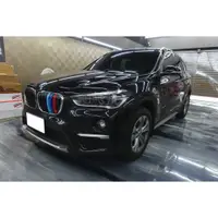 在飛比找蝦皮購物優惠-BMW F48 X1 車頂架貼膜 車頂架銀色貼膜 3MS12