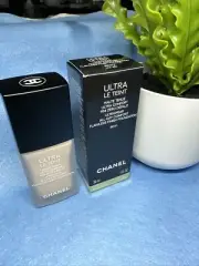 Chanel Ultra Le Teint Ultrawear All-Day Comfort Flawless Finish Foundation BD01