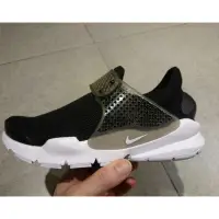 在飛比找蝦皮購物優惠-Nike sock 網布黑白 女鞋 896446001