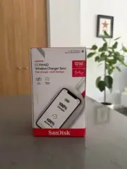 SanDisk Ixpand 10W Wireless Charger 64GB Flash Drive - White