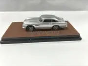 XiaoGuang Model 1/64 Scale Aston Martin DB5 Silver Diecast Car Toy Collection