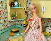 Barbie Size Mini Wind Up Household Appliance Mixer New in Package
