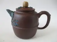 在飛比找Yahoo!奇摩拍賣優惠-茶之器-早期紫砂花壺,蘇保在,普洱茶,茶杯,鐵壺,勐海茶廠,