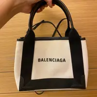 在飛比找PopChill優惠-[二手] balenciaga 巴黎世家 帆布包XS