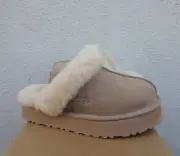 UGG DISQUETTE SAND SUEDE/ SHEEPSKIN PLATFORM SLIPPERS, US 9/ EUR 40 ~NIB