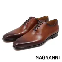 在飛比找momo購物網優惠-【MAGNANNI】西班牙素面雅致刷色牛津鞋 棕色(2380