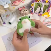 Handmade Squeak Cute Spitting Bubble Frog Plush Doll Keychain Creative Kawaii CR