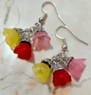 Red yellow pink Lucite bell flowers beaded silver EARRINGS Jewellery (F1)