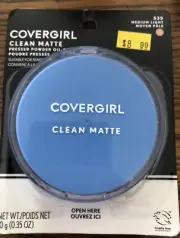 NEW COVERGIRL Clean Matte Medium Light Powder Compact