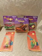 Vintage Pepperell Creative Cord, Key Clips Lot Friendship Bracelet/Keychain Kits