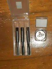 UNEF 3/8" X 32 RH HSS HAND TAP SET+OD 1" HSS split screw Die button.