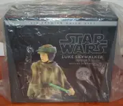 Gentle Giant Star Wars Luke Skywalker (Endor) Bust 274/774 PGM Gift *NEW*