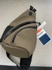 New DUCHAMP LONDON Men's Rubberized Sling Backpack Crossbody Bag BROWN