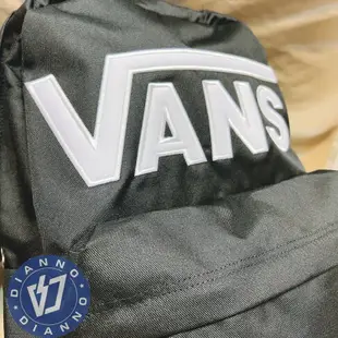 帝安諾-實體店面 Vans Backpack Old Skool II 黑白 大LOGO 後背包 雙肩包 內裡棋盤格【APP下單享4%點數】