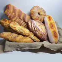 在飛比找ETMall東森購物網優惠-仿真面包模型臺灣法式軟香假蛋糕食物店櫥柜陳列裝飾法棍拍照道具