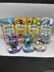 7 Skylander Giants/ Swap Force Action Figures
