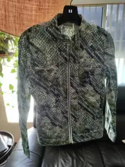 Chico's Woman's Silver Scales Sully Jacket Grapeseed "Unique" SZ:0 New with tag