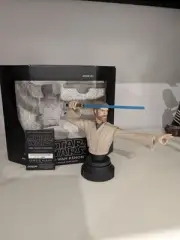 Star Wars Clone Wars OBI-WAN KENOBI 1:7 Scale Limited Edition Mini Bust - Sealed