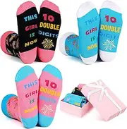 [Zoooyawn] 3 Pairs Birthday Gifts for 10 Year Old Girl Colorful Gifts for Girls with Box Presents for 10 Year Old Girls This Girl Is Now 10 Funny 10th Girls' Novelty Socks for Kids, Black, Pink, Blue,