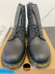 Dr. Martens 1460 W Fashion Boot;UNISEX US Men11/ Women 12