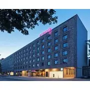 Moxy Hamburg City