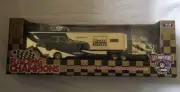 Racing Champions Nascar Gold 26 Johnny Benson Transporter 1-1500