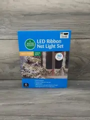 Winter Wonder Lane 70 LED Ribbon Net Light Set Warm White Green Wire Wedding