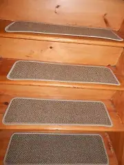 14 STEP 9"X 30" Stair Treads Staircase Step WOOL WOVEN CARPET.