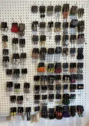 Paparazzi Jewelry Lot over 1000 pieces 2.50 each