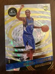 2016-17 Panini Revolution Fractal #111 Kris Dunn