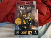 SIDNEY CROSBY PITTSBURGH PENGUINS ACTION FIGURE MCFARLANE LEGACY SERIES FIGURE 2