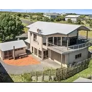 Twelve Apostles Beach House B&B